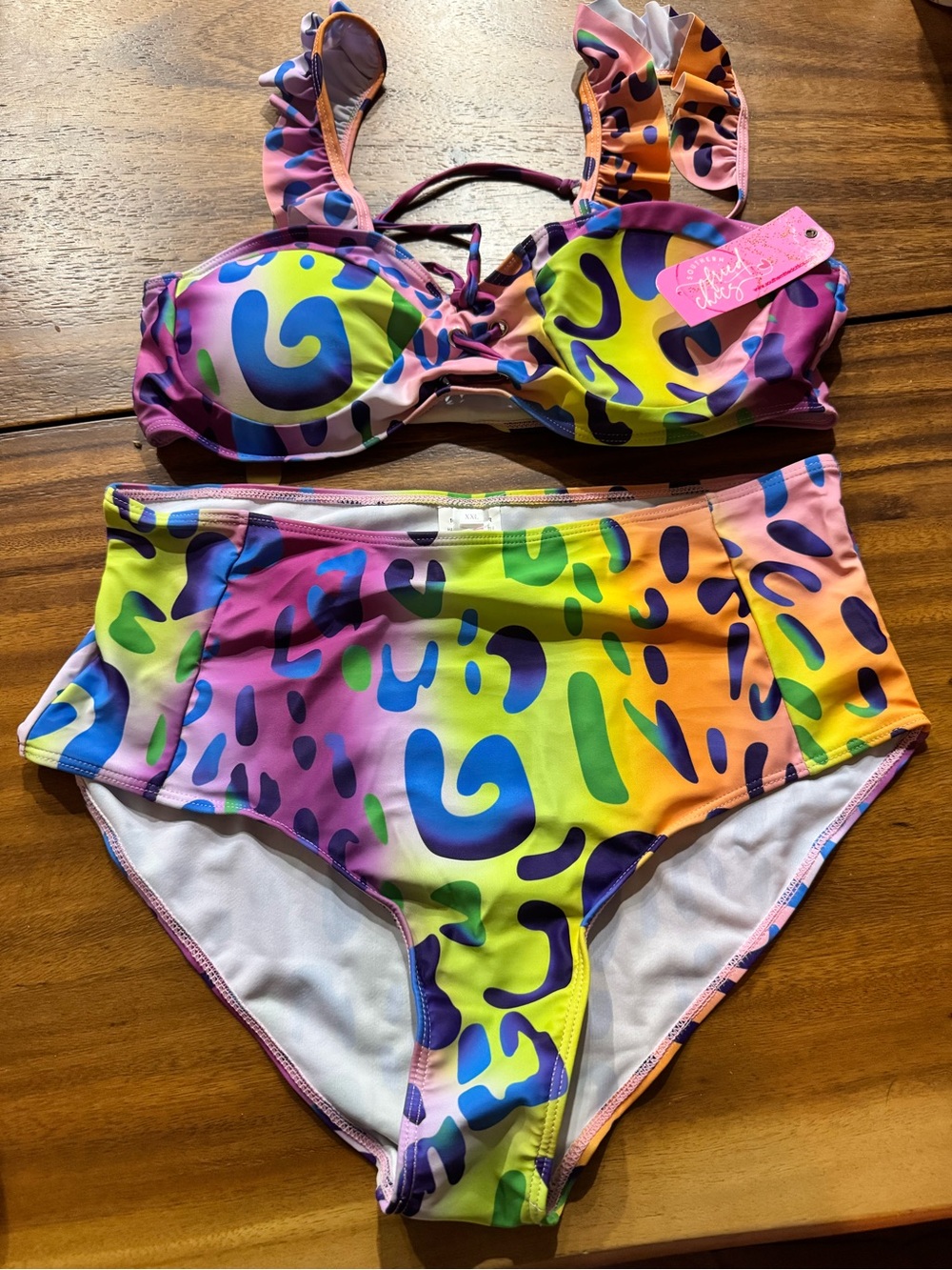 Women’s High-Waist Bikini Set in Multicolor Abstract Print